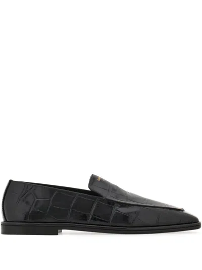 Ferragamo Leather Loafers In Black