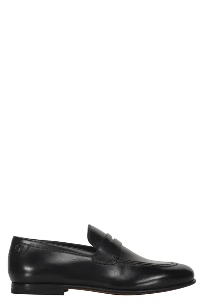 Ferragamo Leather Loafers In Black