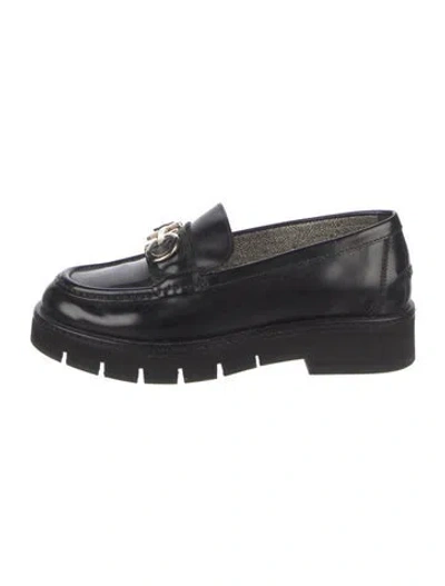 Pre-owned Ferragamo Leather Loafers In Black