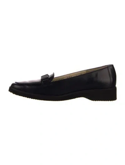 Pre-owned Ferragamo Leather Loafers In Black