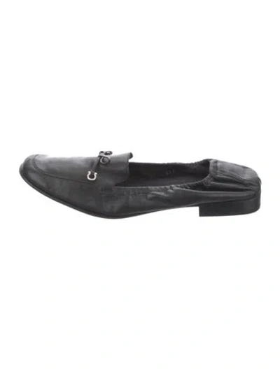 Pre-owned Ferragamo Leather Loafers In Black