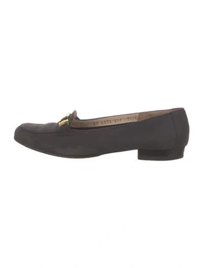 Pre-owned Ferragamo Leather Loafers In Gray