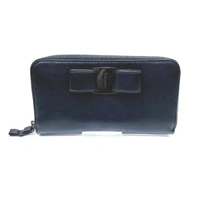 Pre-owned Ferragamo Leather Long Wallet (bi-fold) ()