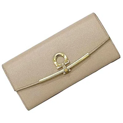 Pre-owned Ferragamo Leather Long Wallet (bi-fold) ()