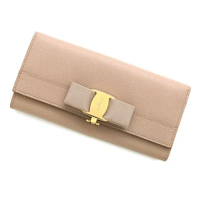 Pre-owned Ferragamo Leather Long Wallet (bi-fold) () In Pink