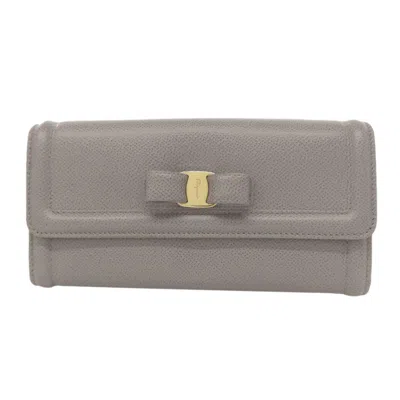 Pre-owned Ferragamo Leather Long Wallet (tri-fold) () In Gray