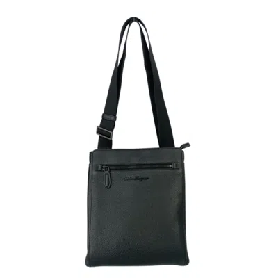 Pre-owned Ferragamo Leather Messenger Bag Shoulder Bag ()
