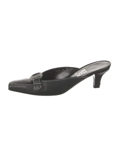 Pre-owned Ferragamo Leather Mules In Black