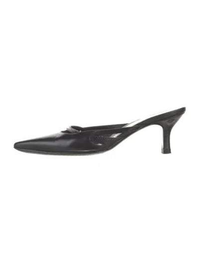 Pre-owned Ferragamo Leather Mules In Black