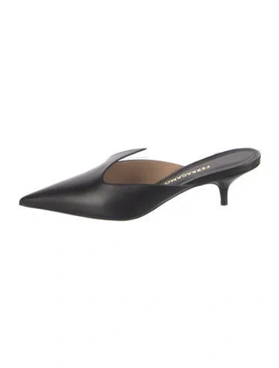 Pre-owned Ferragamo Leather Mules In Black