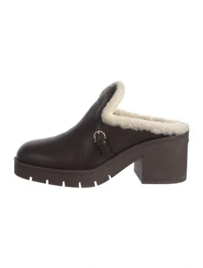 Pre-owned Ferragamo Leather Mules In Brown
