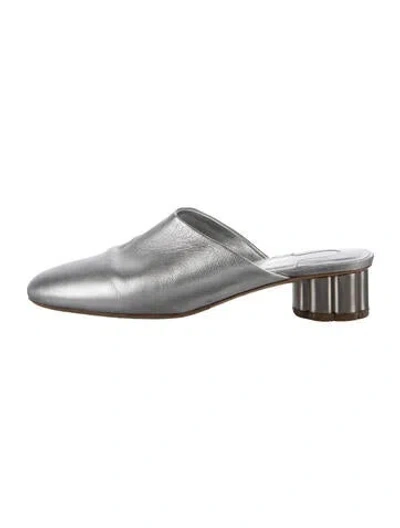 Pre-owned Ferragamo Leather Mules In Silver