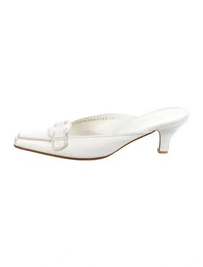 Pre-owned Ferragamo Leather Mules In White