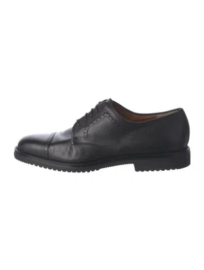 Pre-owned Ferragamo Leather Oxfords In Black