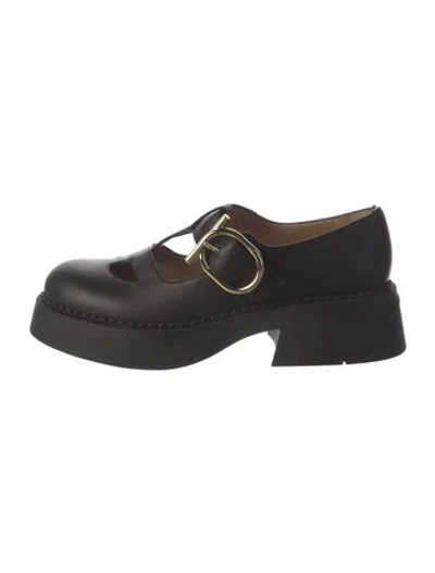 Pre-owned Ferragamo Leather Oxfords In Black