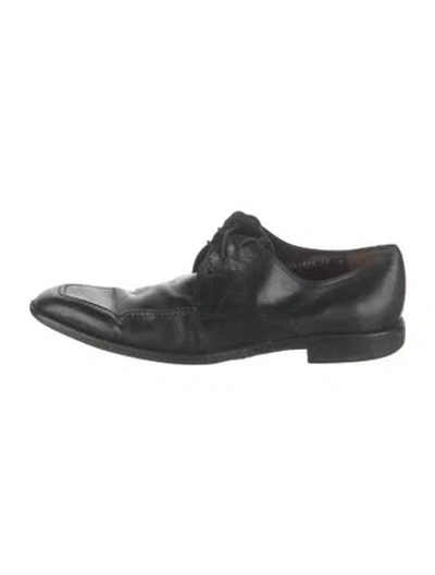 Pre-owned Ferragamo Leather Oxfords In Black