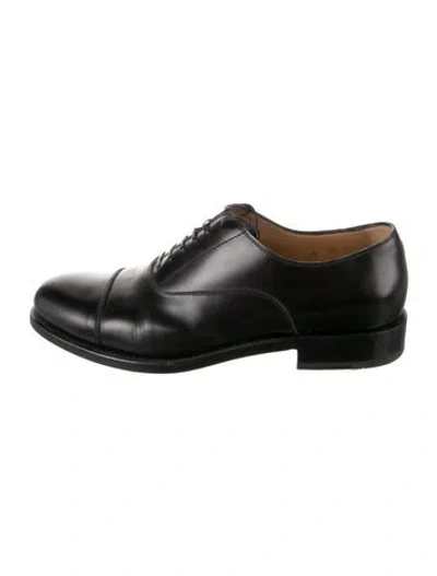 Pre-owned Ferragamo Leather Oxfords In Black