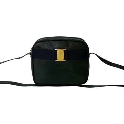 Pre-owned Ferragamo Leather Pochette Shoulder Bag () In Blue