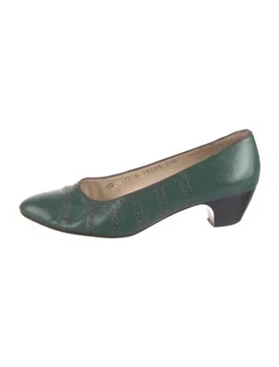 Pre-owned Ferragamo Leather Printed Pumps In Green