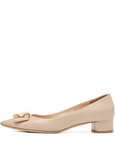 Pre-owned Ferragamo Leather Pumps