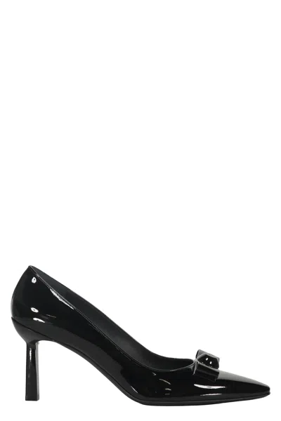 Ferragamo Leather Pumps In Black
