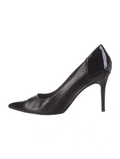 Pre-owned Ferragamo Leather Pumps In Black