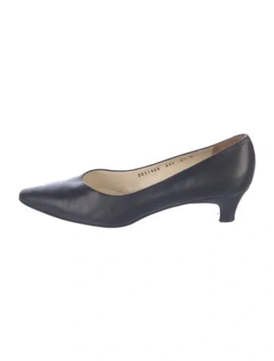Pre-owned Ferragamo Leather Pumps In Blue