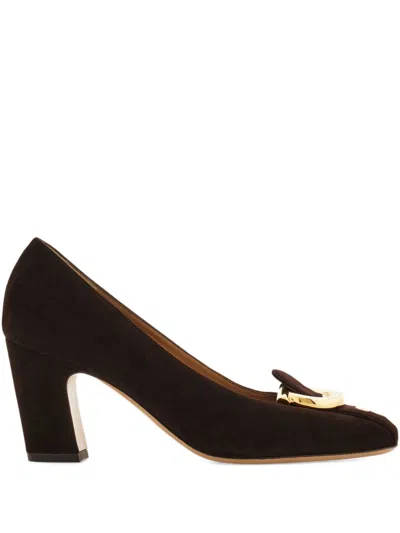 Ferragamo Women Leather Pumps In Black