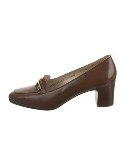 Pre-owned Ferragamo Leather Pumps In Brown