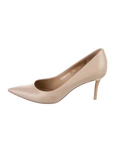 Pre-owned Ferragamo Leather Pumps In Neutral