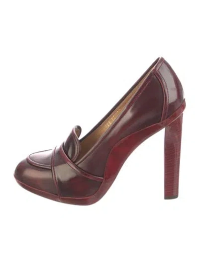 Pre-owned Ferragamo Leather Pumps In Red