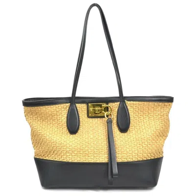Pre-owned Ferragamo Leather Raffia Shoulder Bag () In Black