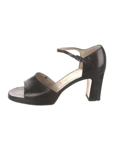 Pre-owned Ferragamo Leather Sandals In Black