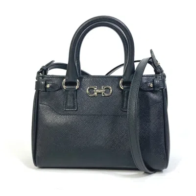 Pre-owned Ferragamo Leather Shoulder Bag () In Black