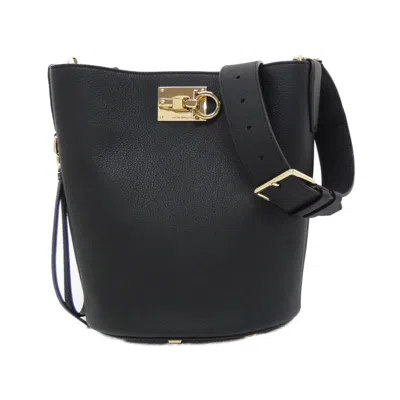 Pre-owned Ferragamo Leather Shoulder Bag ()