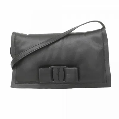 Pre-owned Ferragamo Leather Shoulder Bag ()