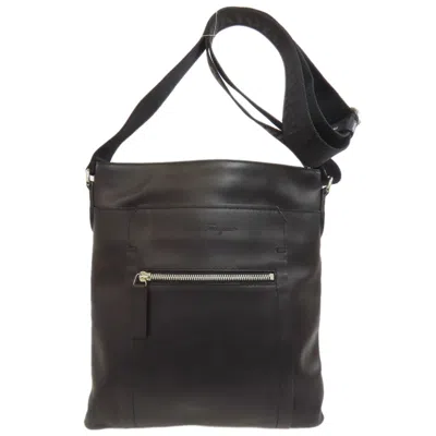 Pre-owned Ferragamo Leather Shoulder Bag () In Black