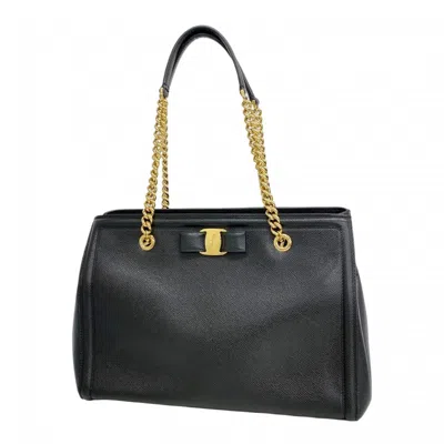 Pre-owned Ferragamo Leather Shoulder Bag () In Black