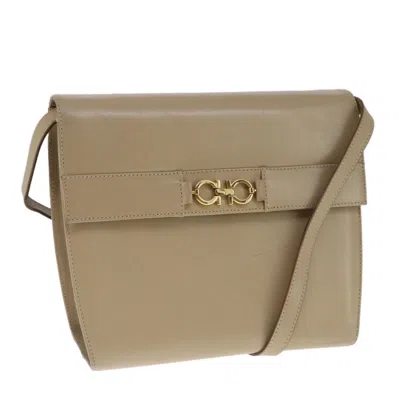Pre-owned Ferragamo Leather Shoulder Bag () In Beige