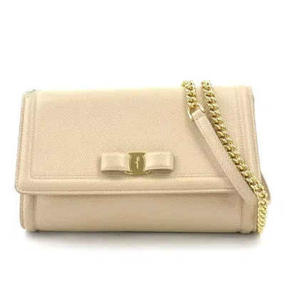 Pre-owned Ferragamo Leather Shoulder Bag () In Beige