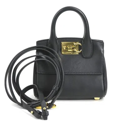 Pre-owned Ferragamo Leather Shoulder Bag () In Black