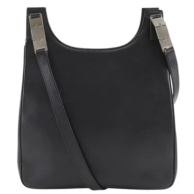 Pre-owned Ferragamo Leather Shoulder Bag () In Black