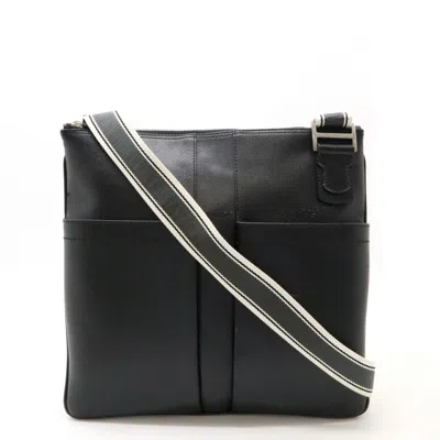 Pre-owned Ferragamo Leather Shoulder Bag () In Black