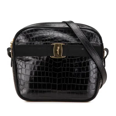 Pre-owned Ferragamo Leather Shoulder Bag () In Black