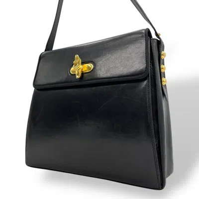 Pre-owned Ferragamo Leather Shoulder Bag () In Black
