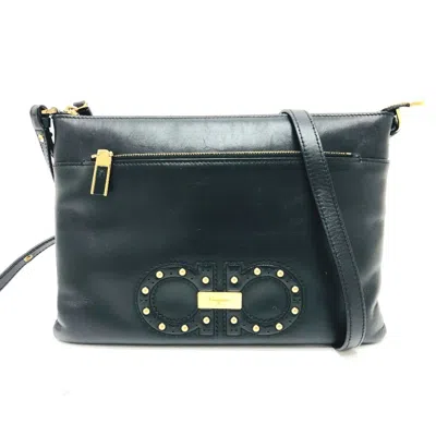 Pre-owned Ferragamo Leather Shoulder Bag () In Black