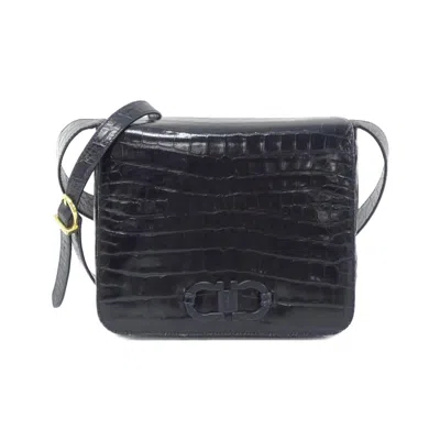 Pre-owned Ferragamo Leather Shoulder Bag () In Blue