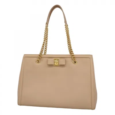 Pre-owned Ferragamo Leather Shoulder Bag () In Sand