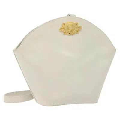 Pre-owned Ferragamo Leather Shoulder Bag () In White
