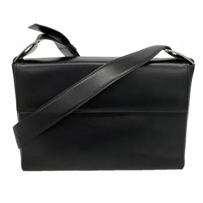 Pre-owned Ferragamo Leather Shoulder Bag () In Black